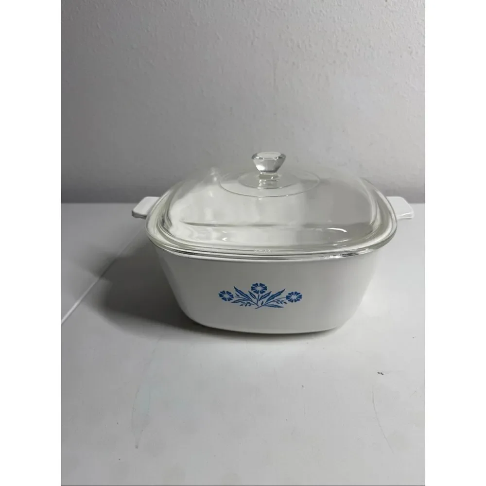 VNG Corning Ware Blue Corn Flower Casserole Dish Clear Lid 2 1/2 QT (P-2 1/2-B)